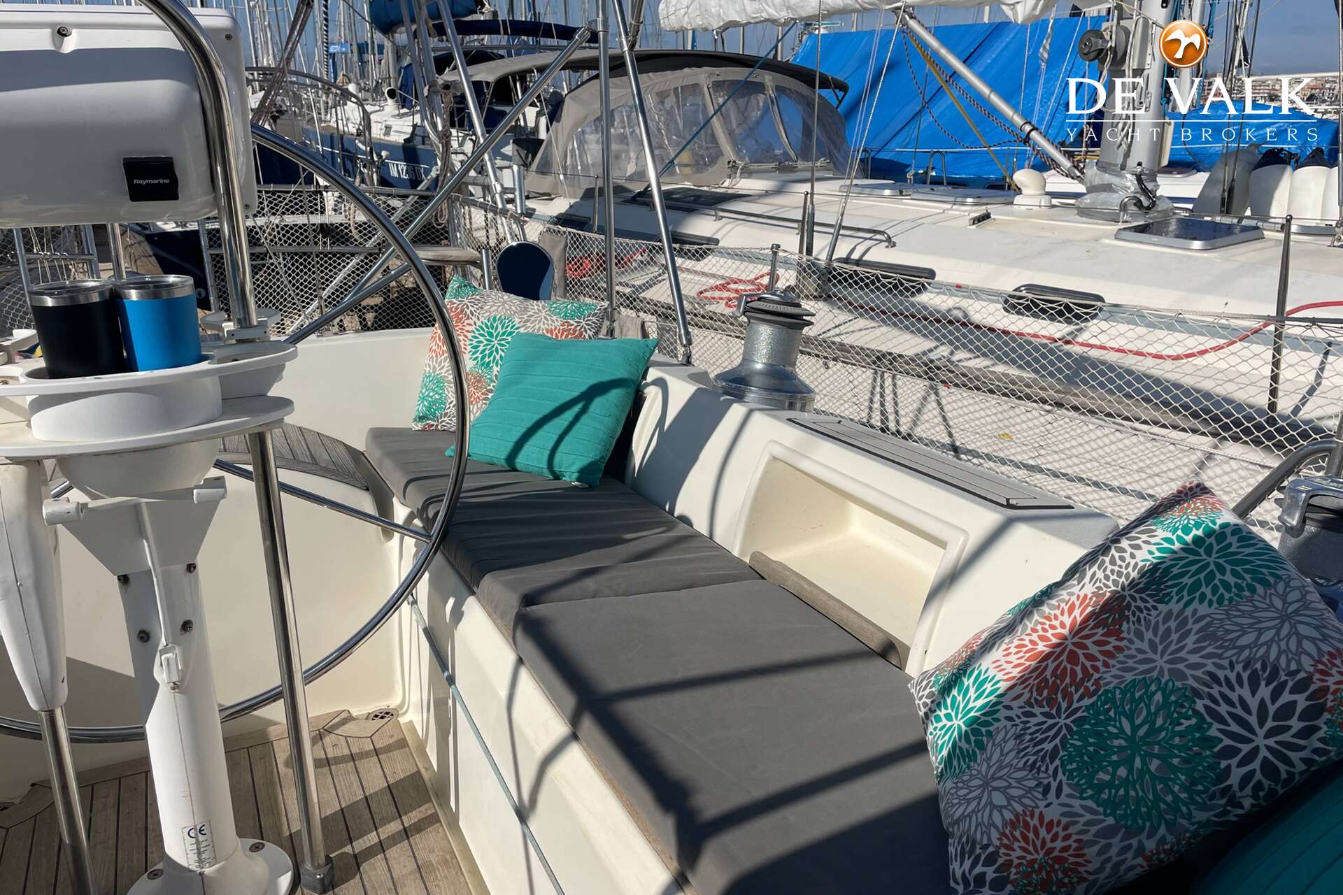Tayana 48 — foto 13 van 35