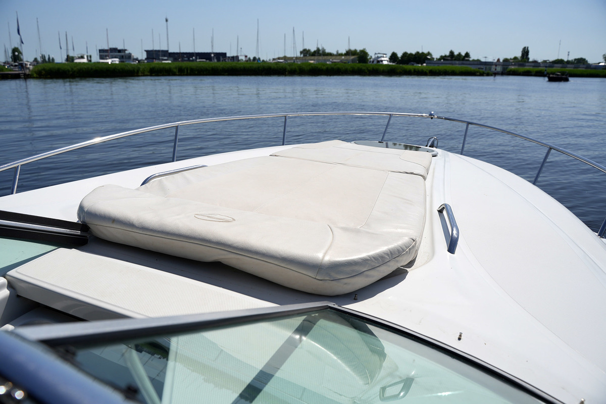 Crownline 315 SCR — foto 32 van 43