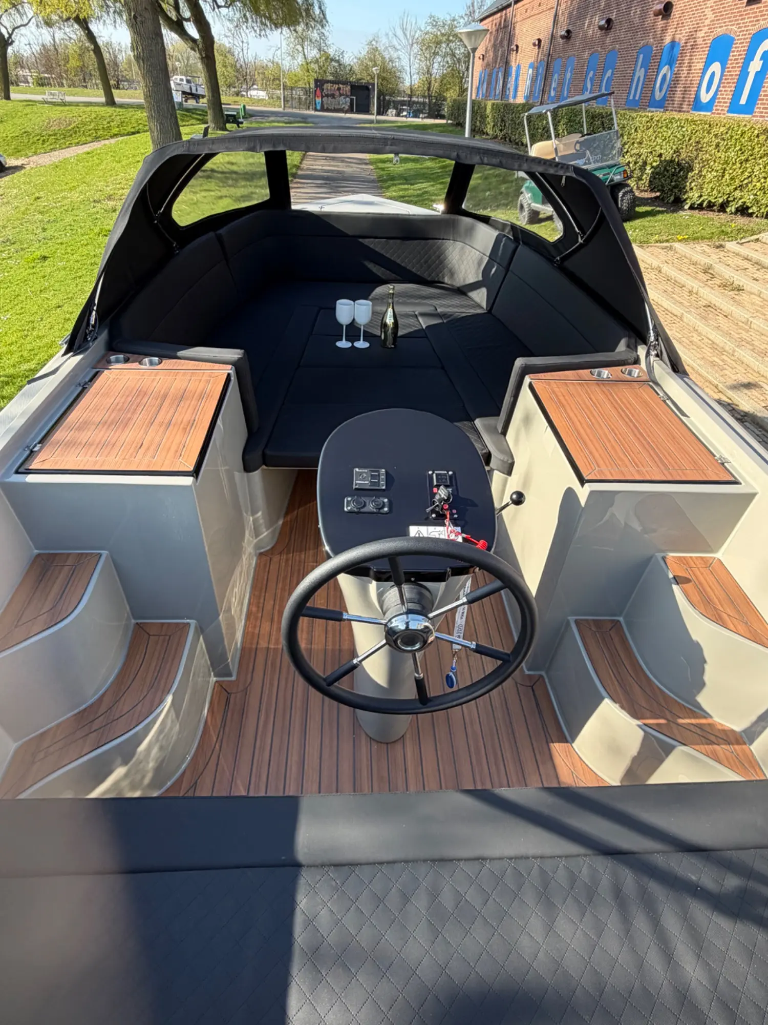 Maassloep 680 Honda 20pk nieuw vaarklaar € 32.950,- — foto 7 van 12