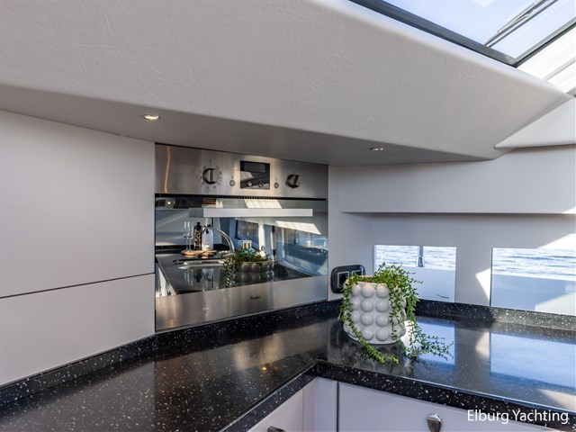 Pacific Pearl S200 — foto 17 van 95