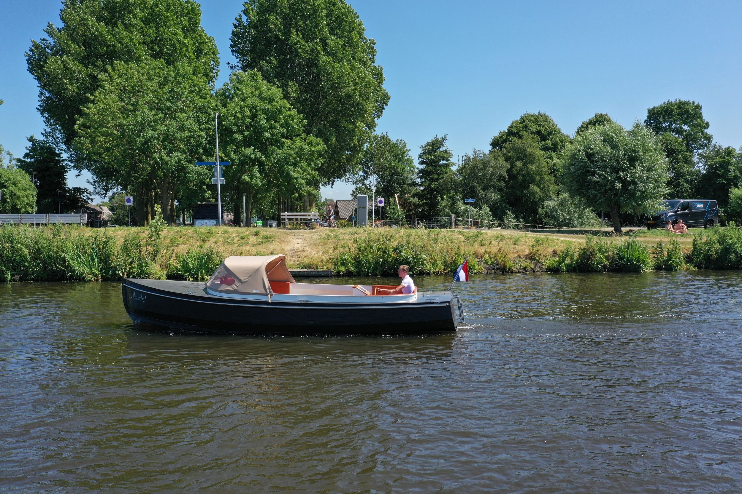 Vulture Admire 735 — foto 4 van 10