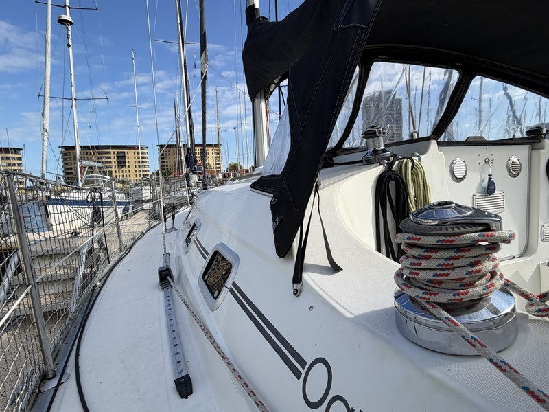 Beneteau Oceanis 321 — foto 45 van 48
