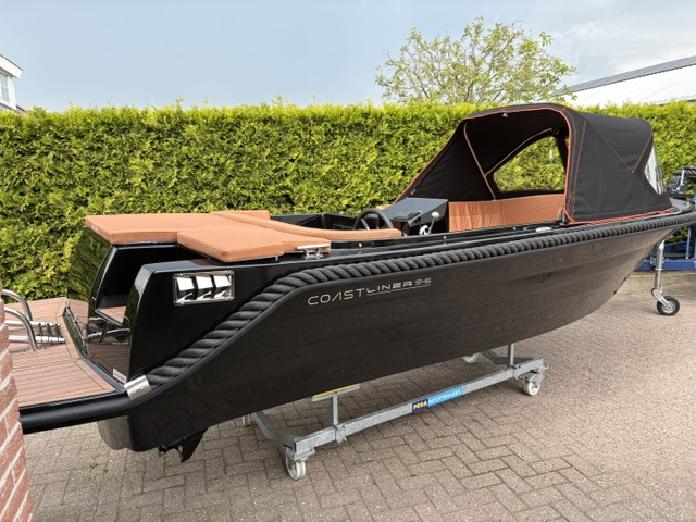 Op bestelling leverbaar!! Coastliner 545 met Tohatsu 20 PK en  Buiskap