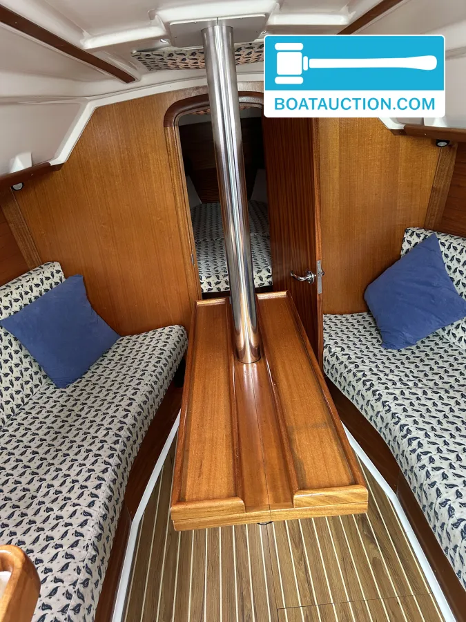 Dufour 30 Classic — foto 8 van 24