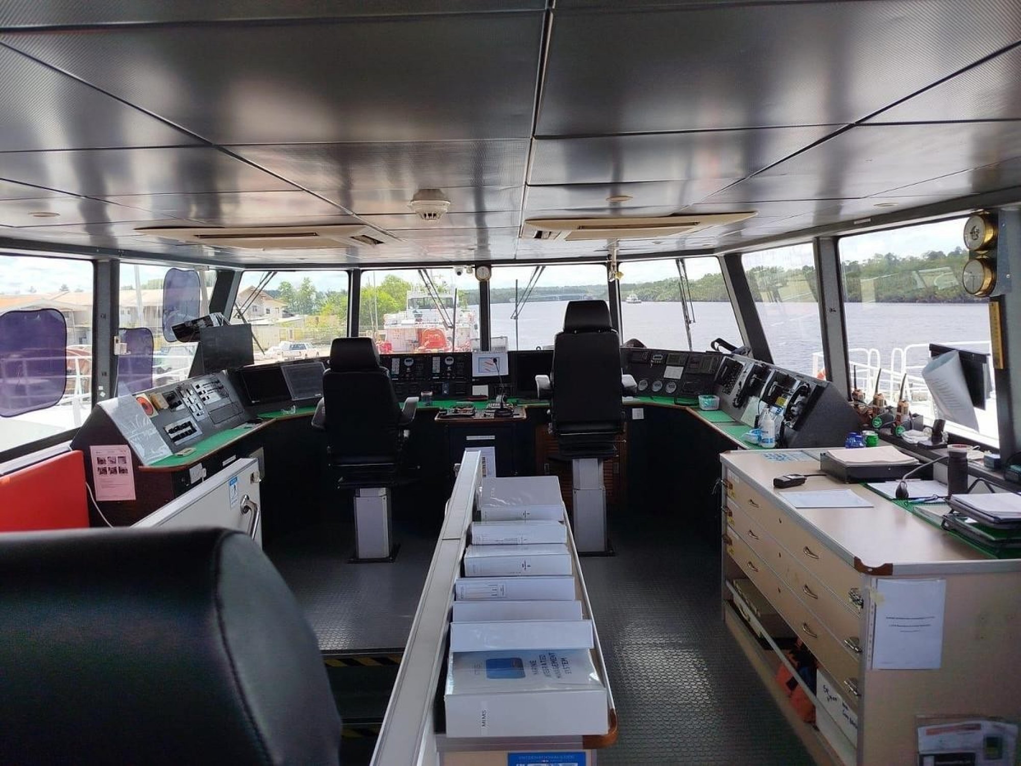 Offshore - Beroepsschip - Staal - 2013 — foto 7 van 12