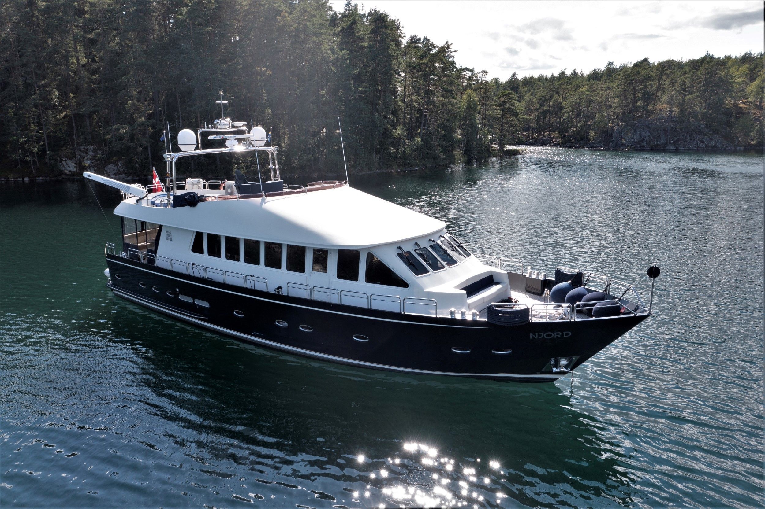 Van Tilborg Long Range 22m Yacht