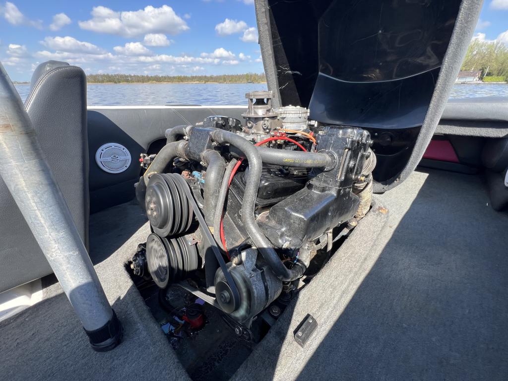 Malibu Euro F3 waterski boot v8 LPG/Benzine  — foto 17 van 22