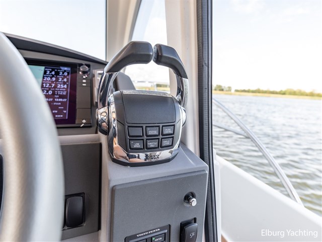 Nimbus 405 Flybridge — foto 22 van 95