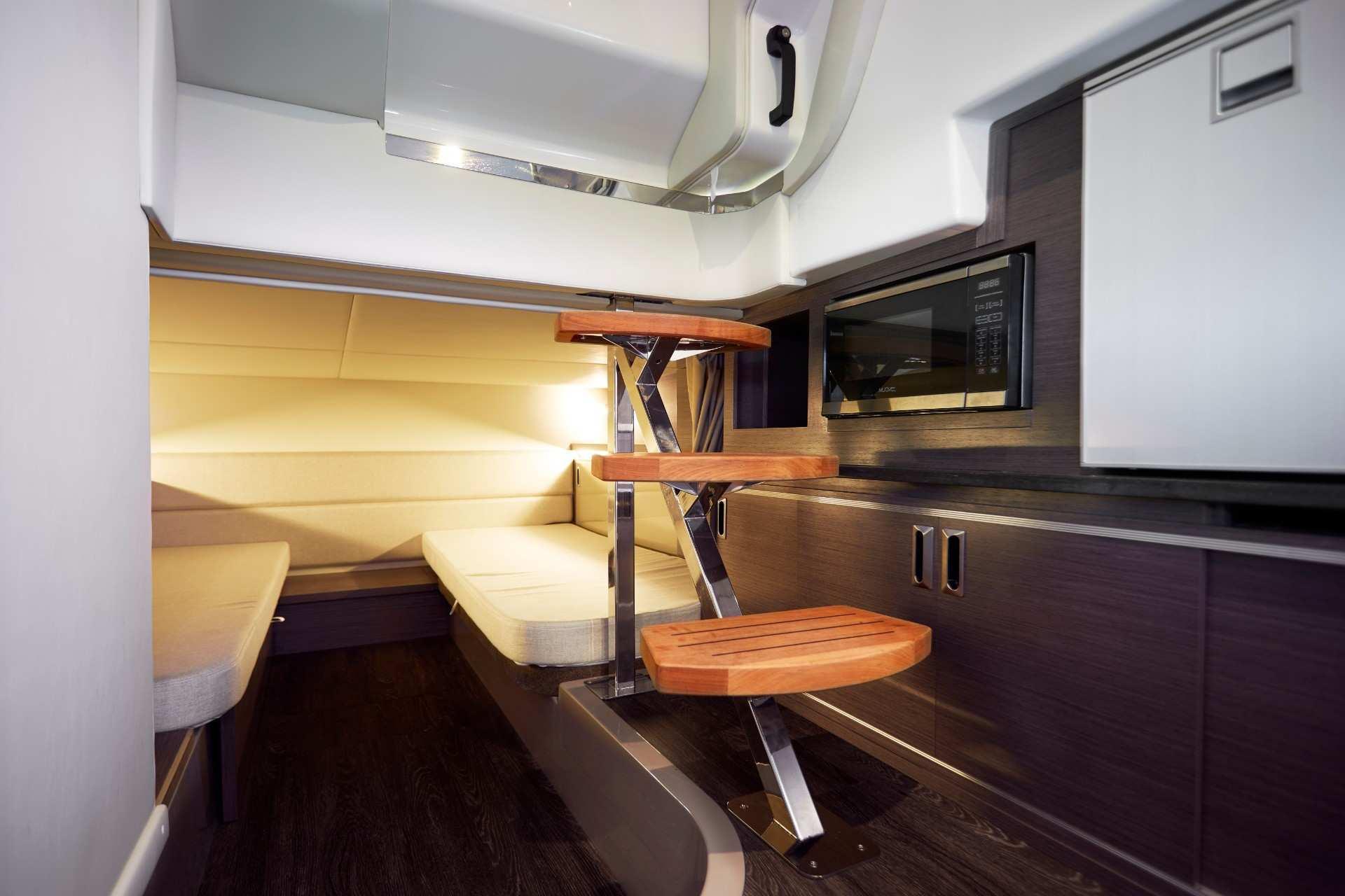 Sea Ray Sundancer 320 — foto 3 van 11