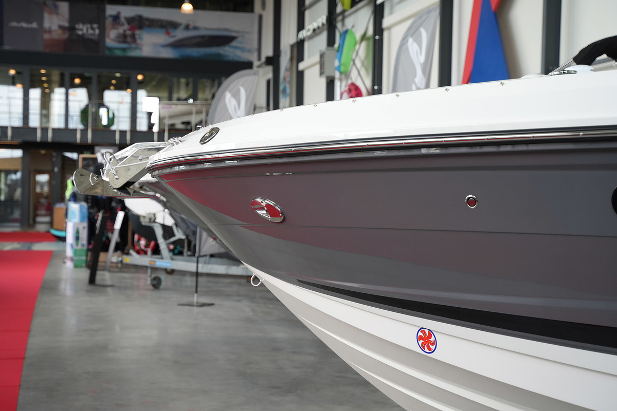Sea Ray SLX 250 — foto 4 van 57