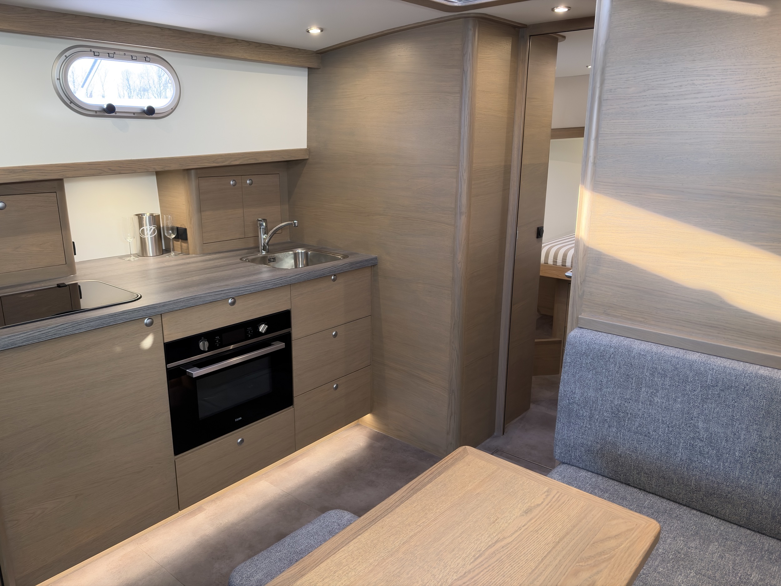 Vedette 37 Cabin Comfort Line — foto 14 van 28