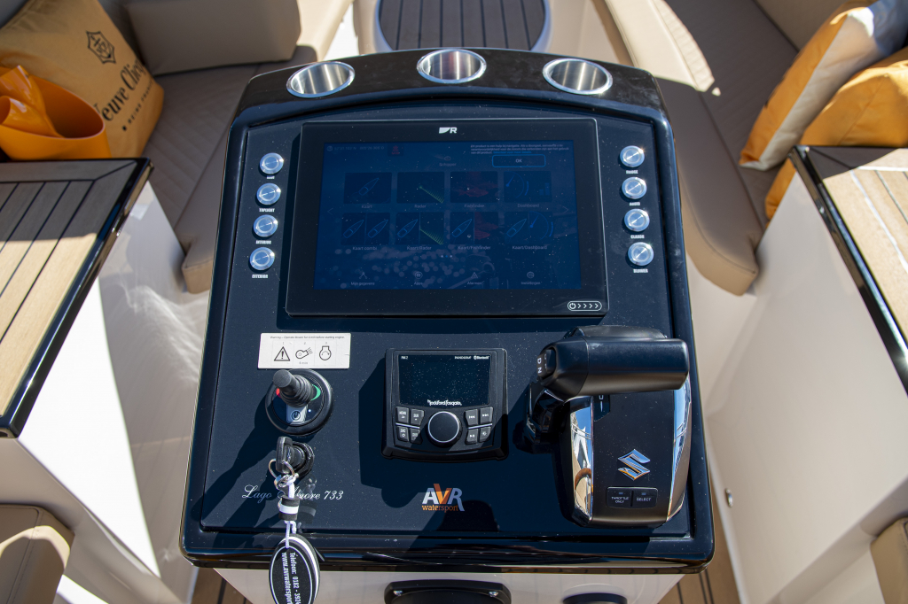 Lago Amore 733 Tender — foto 12 van 20