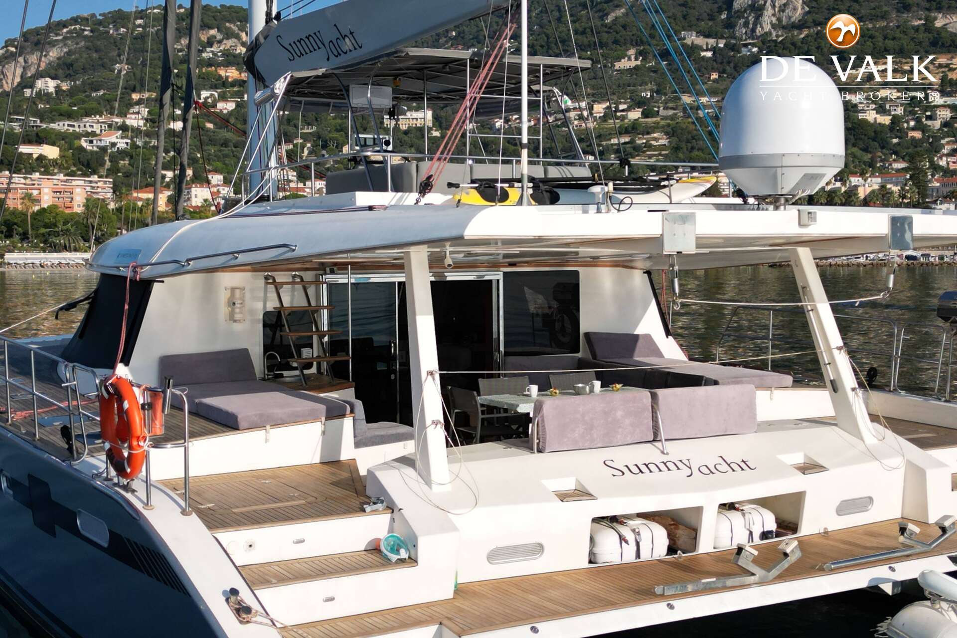 Sunreef 62 — foto 7 van 39