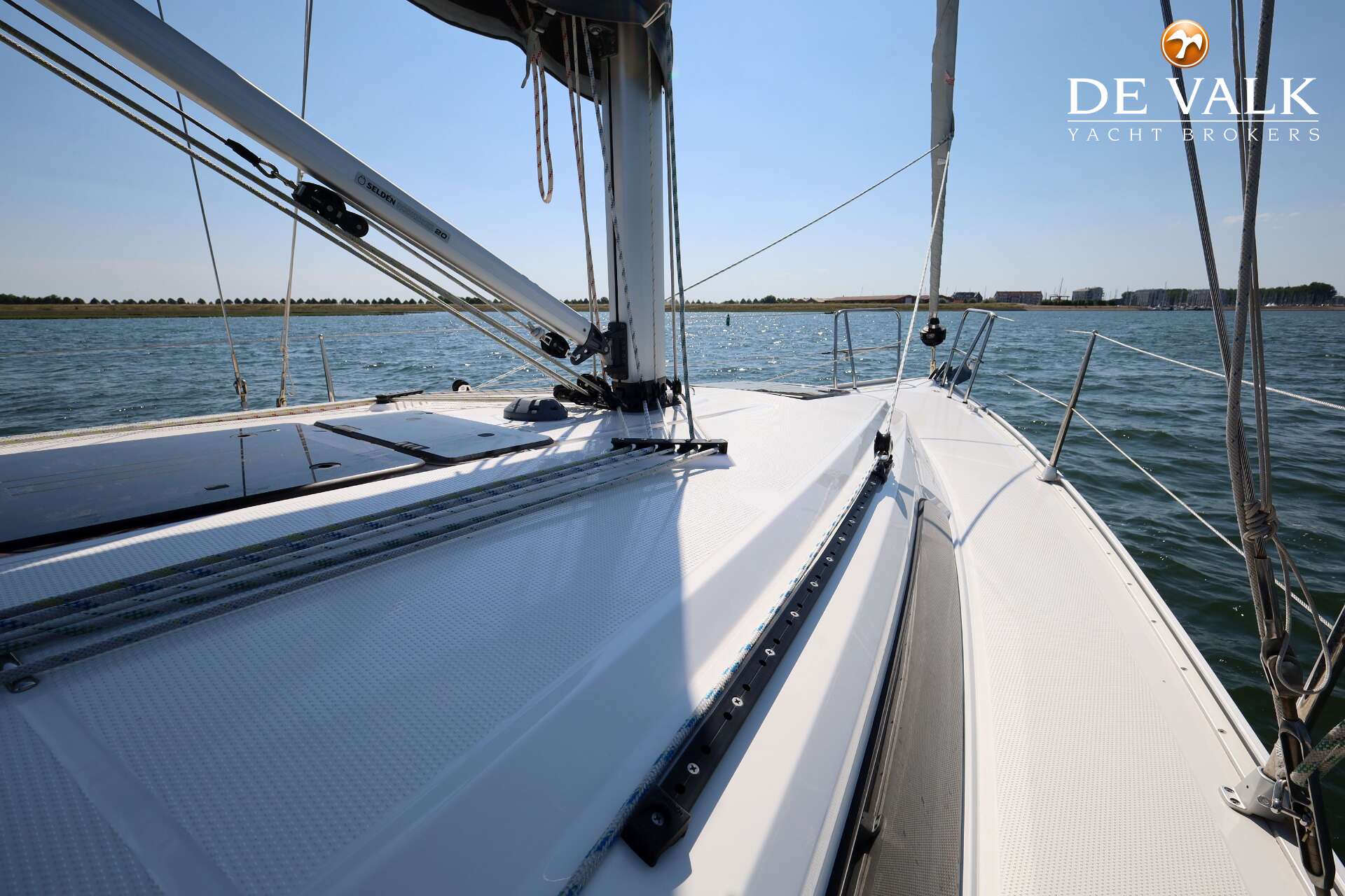 Bavaria Cruiser 37 — foto 9 van 35