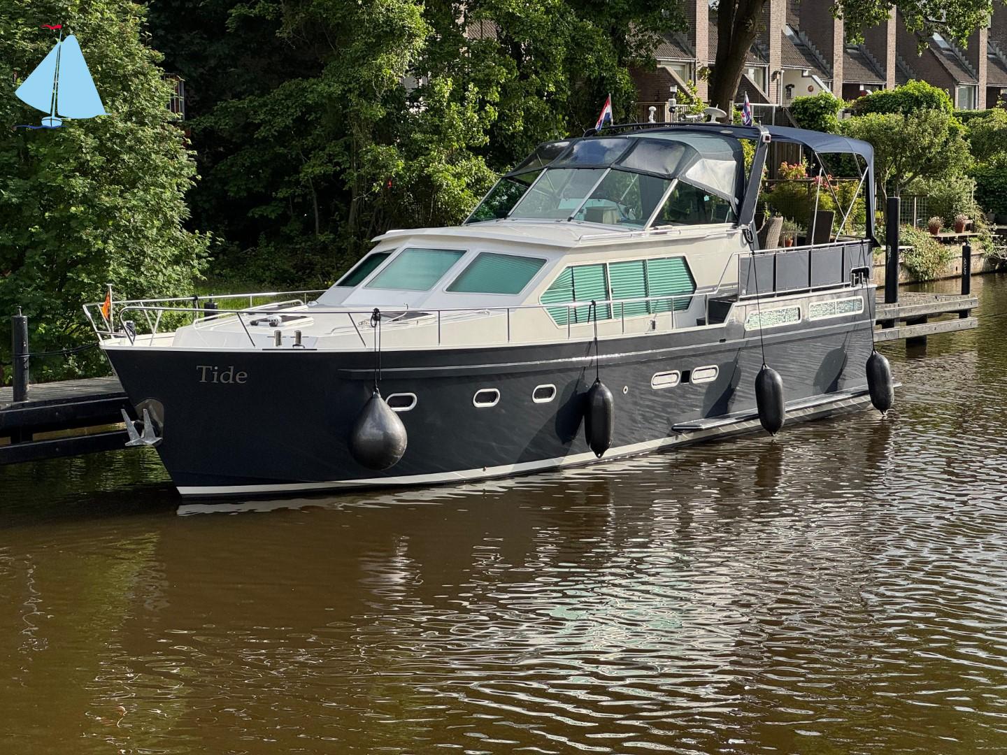 SunCoast 13.50 - Perkins Sabre 135 pk / € 188.000 — foto 4 van 12