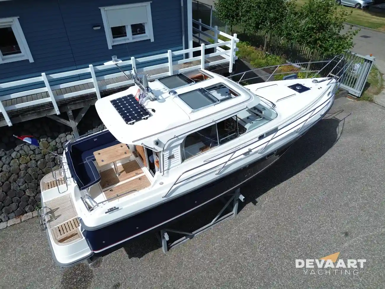 Nimbus 320 Coupe — foto 2 van 21
