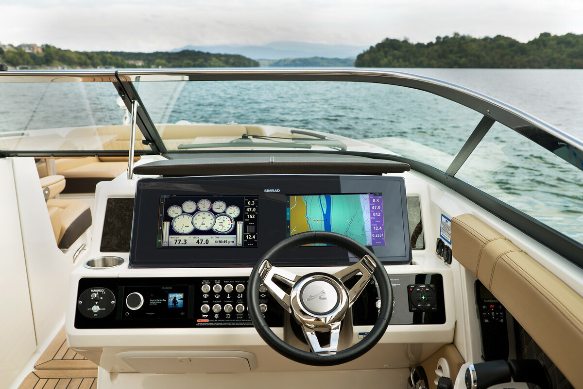 Sea Ray SLX 350 Outboard — foto 8 van 20