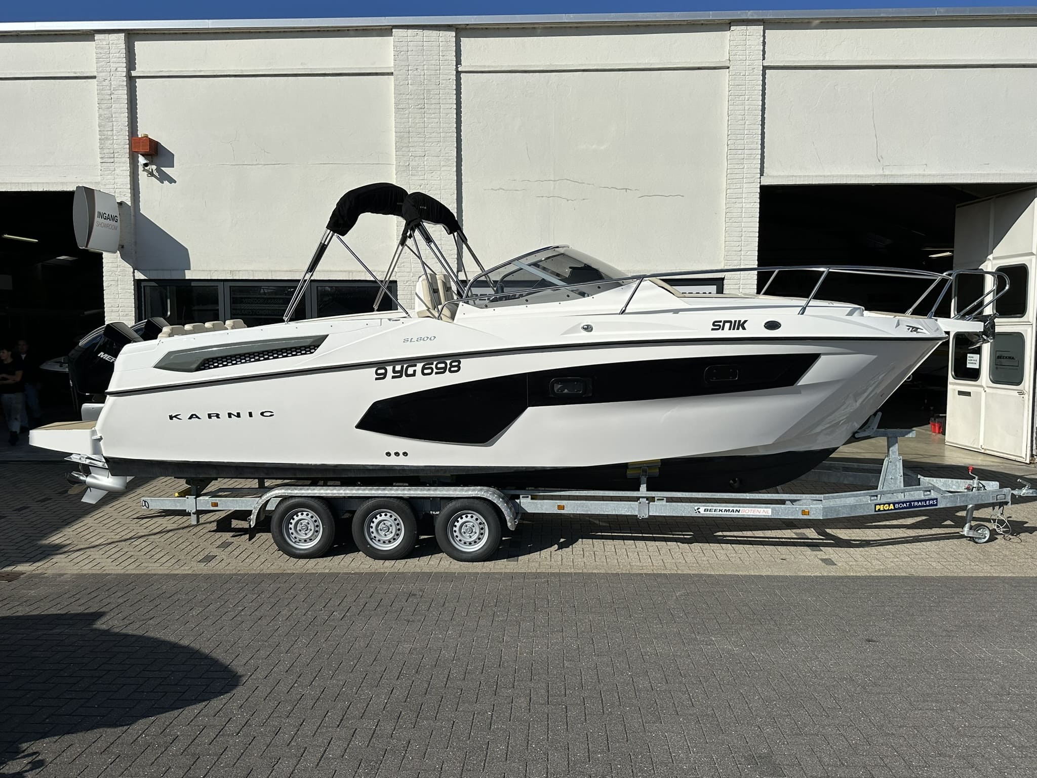 Karnic SL800 Walkaround — foto 2 van 40