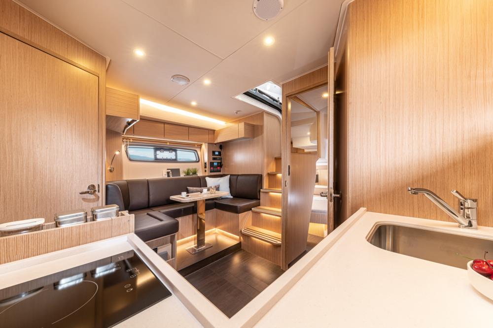 Bavaria SR41HT — foto 11 van 16