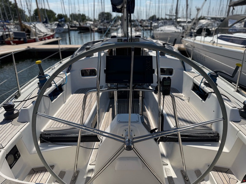 Arcona 370 — foto 32 van 38