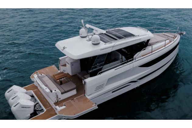 Wellcraft 44 Explorer FKA Wellcraft 435 — foto 4 van 11