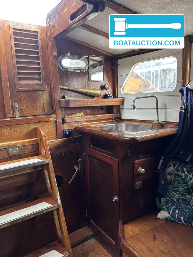 Hugh McLean & Sons Ltd Gaffelsloep nu in de online veiling. — foto 12 van 26