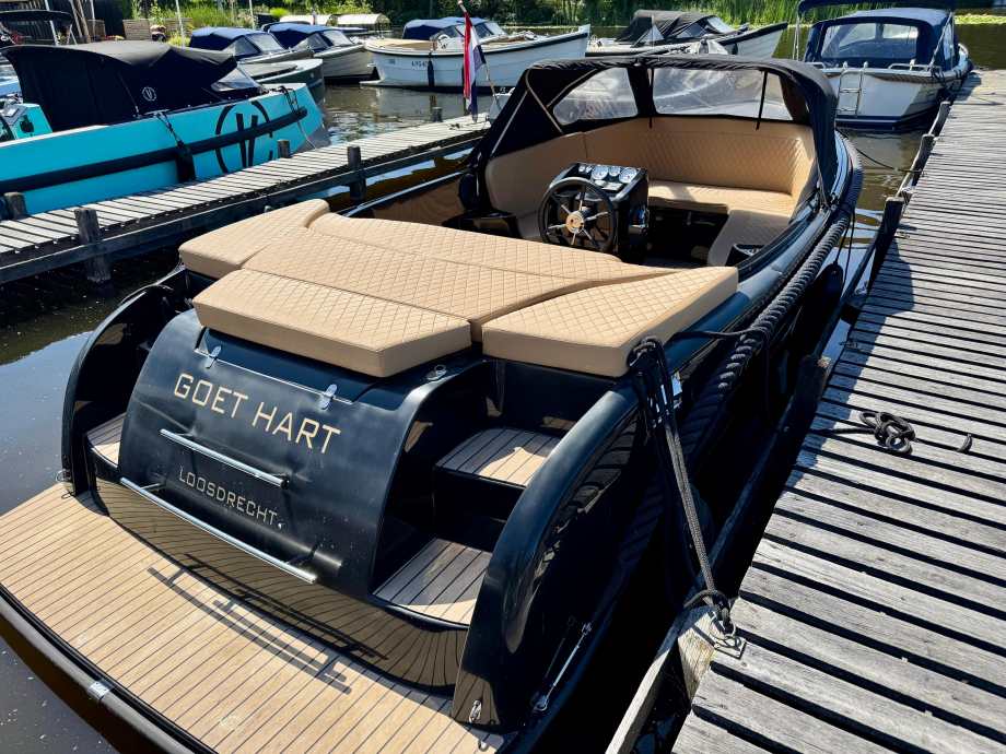 Oud Huijzer  616 deLuxe occasion 60pk in bemiddeling incl ligplaats — foto 2 van 12