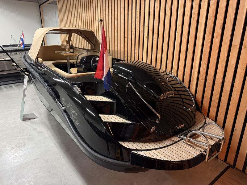 Oud Huijzer 600 Deluxe 60pk Suzuki — foto 3 van 12