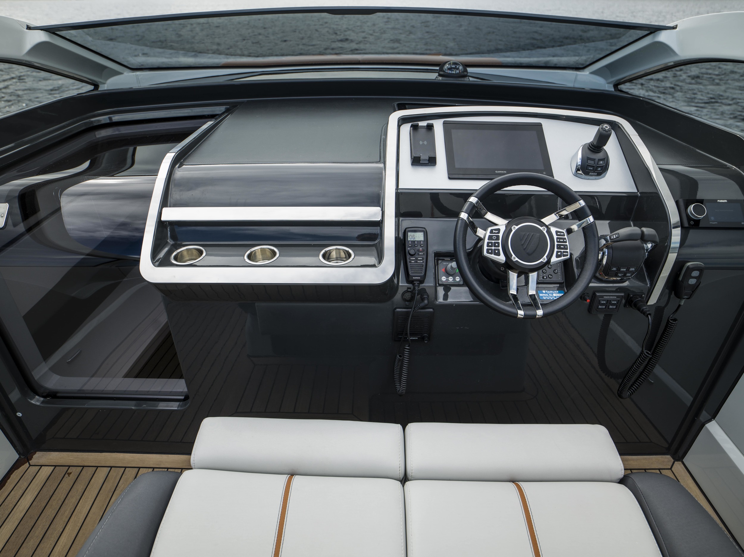 Fairline F-Line 33 — foto 19 van 40