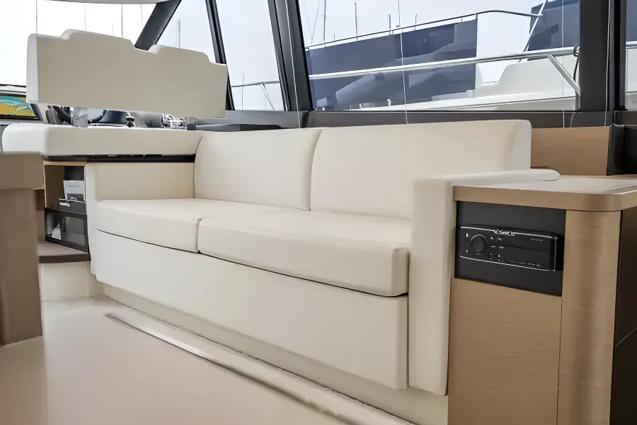 Prestige 560S — foto 168 van 239