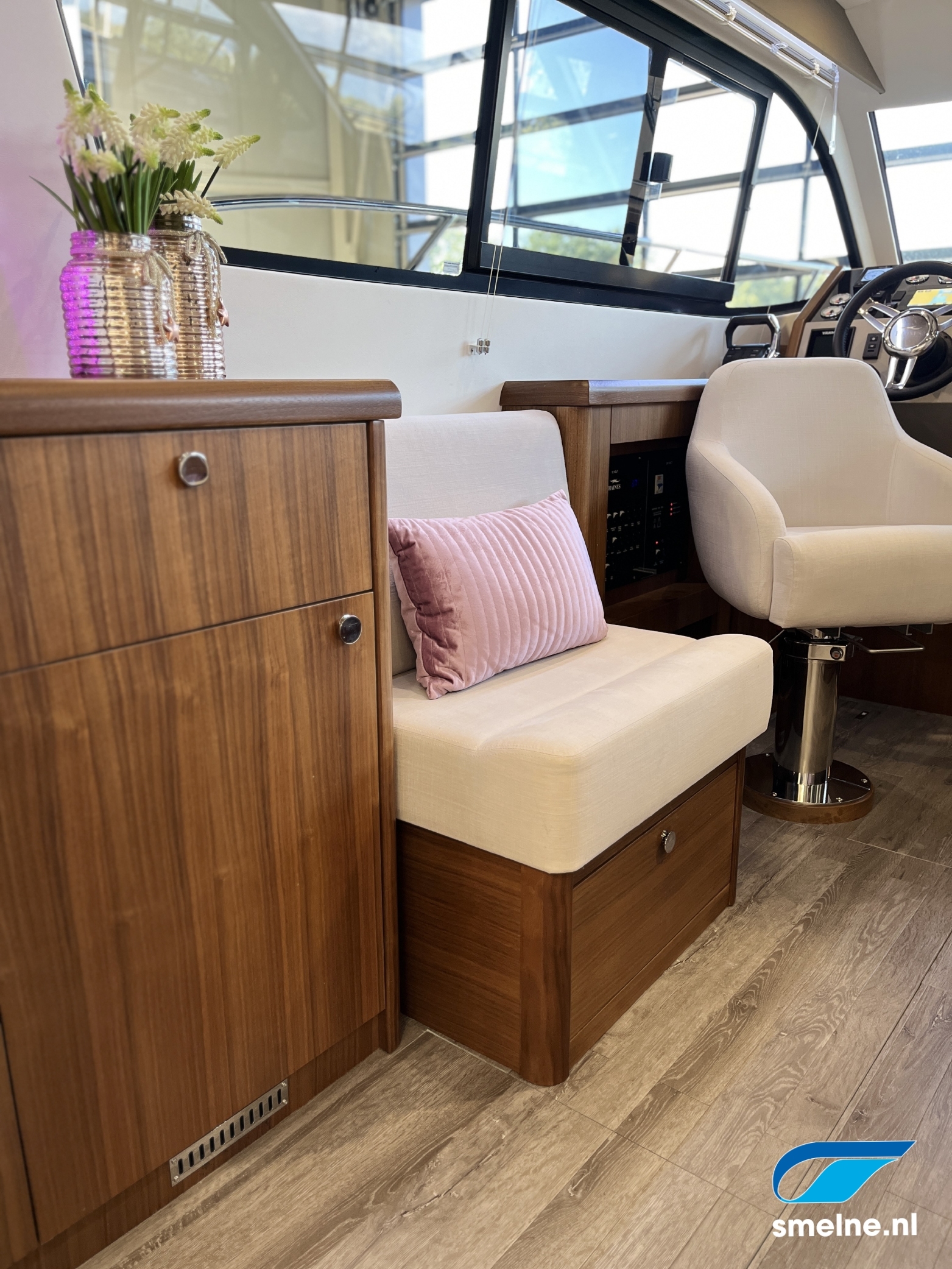 Haines 32 Offshore — foto 8 van 70