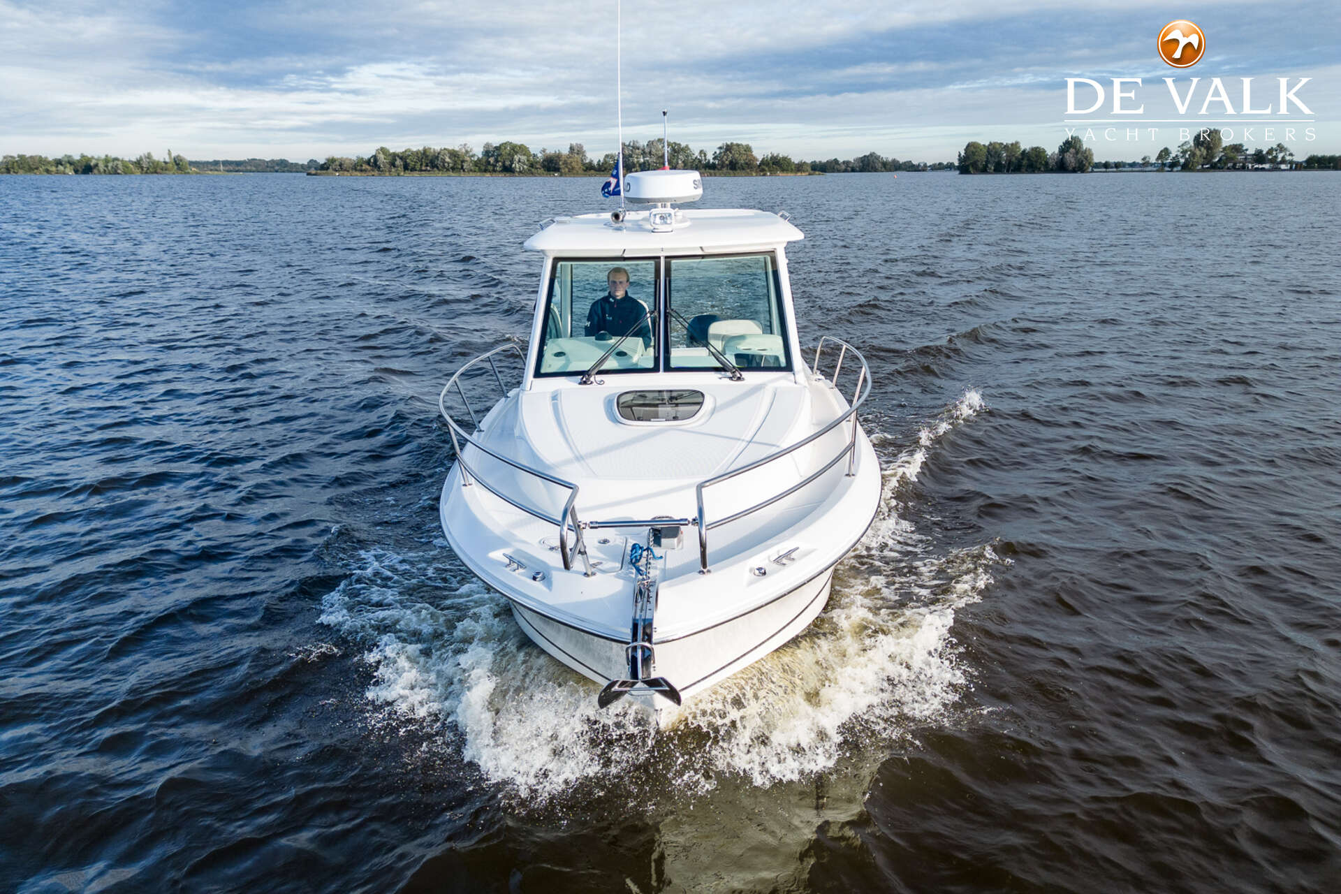Boston Whaler 285 Conquest Pilothouse — foto 10 van 39