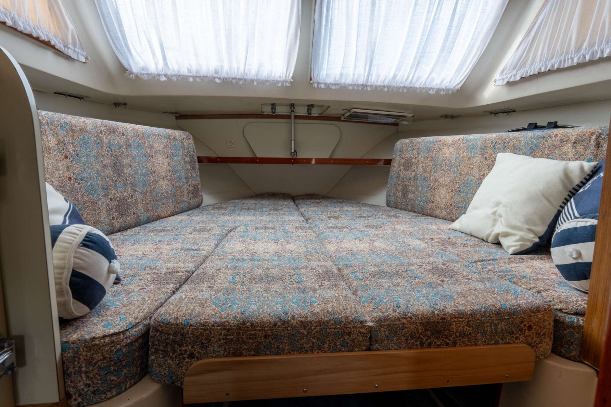 Bertram 25 Express Cruiser — foto 20 van 28