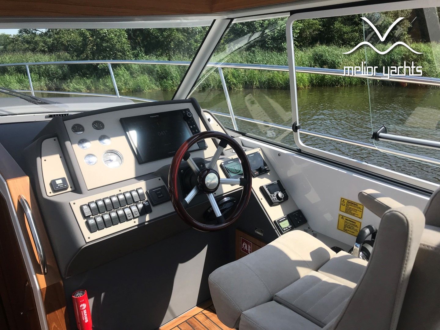 Saga 385 — foto 12 van 39