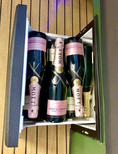 Triple X 800 DE GROOTSTE SLOEPENSHOWROOM VAN NEDERLAND — foto 5 van 22