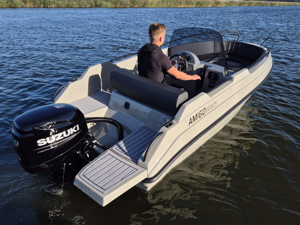 Stoere Amigo 475 Sport consoleboot | Suzuki 50PK | Setprijs! — foto 2 van 14