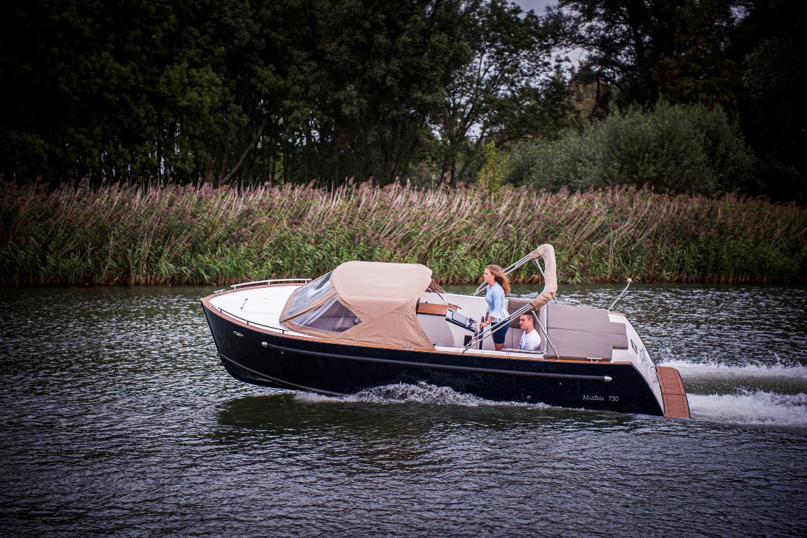 Maxima 730 Tender Sloep