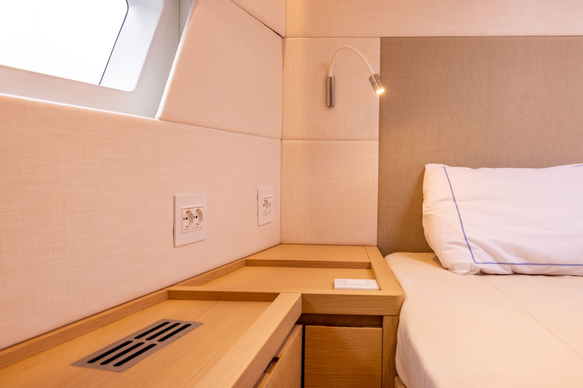 Maxi Dolphin 75 - "by Mills Design" — foto 2 van 12