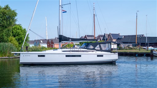 Jeanneau Sun Odyssey 410 (2021) — foto 12 van 12