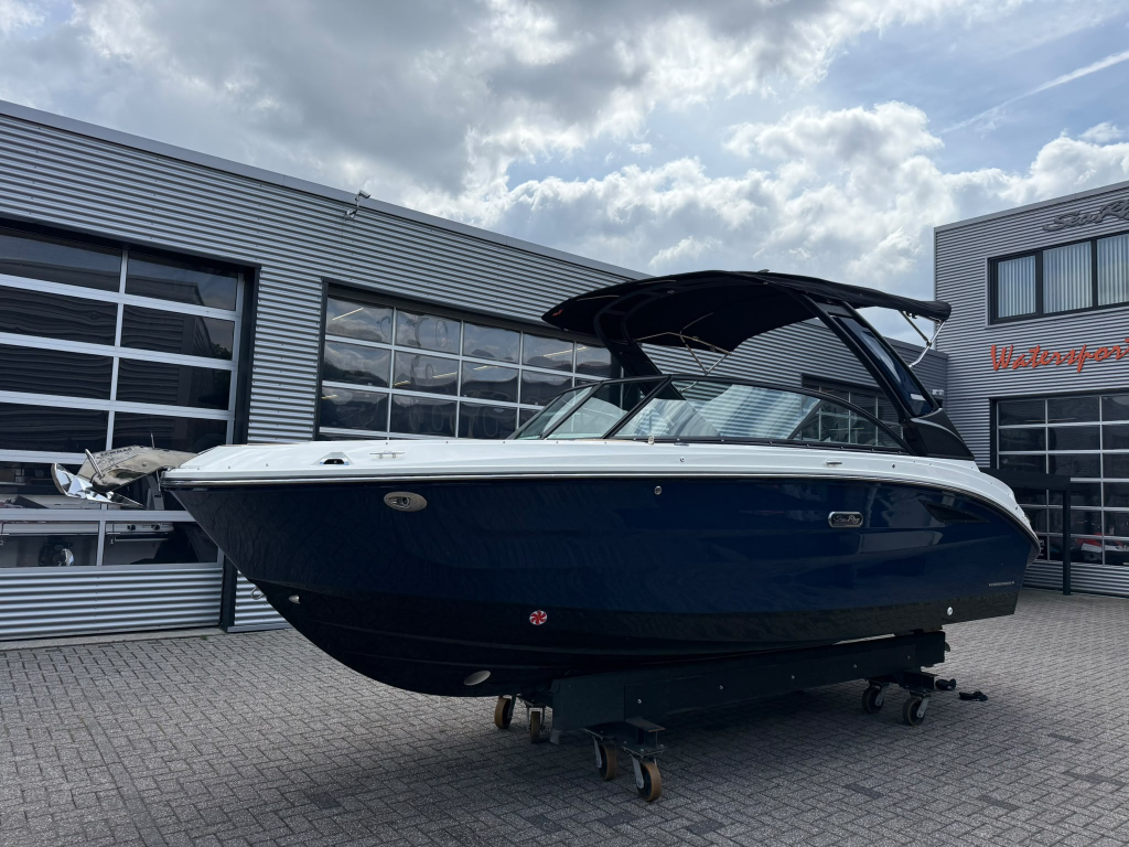 Sea Ray SDX 230 — foto 3 van 50