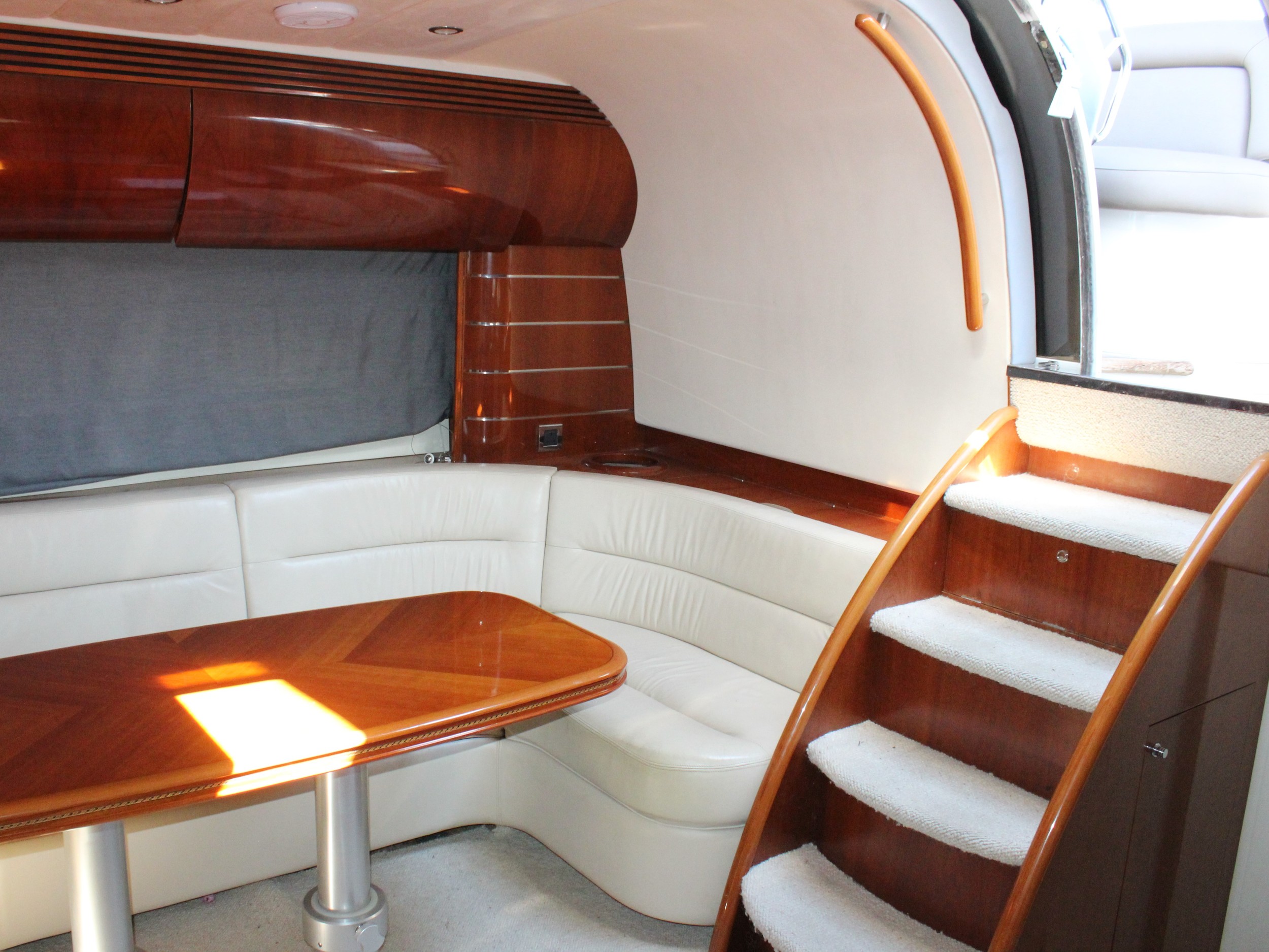 Princess V50 — foto 12 van 20