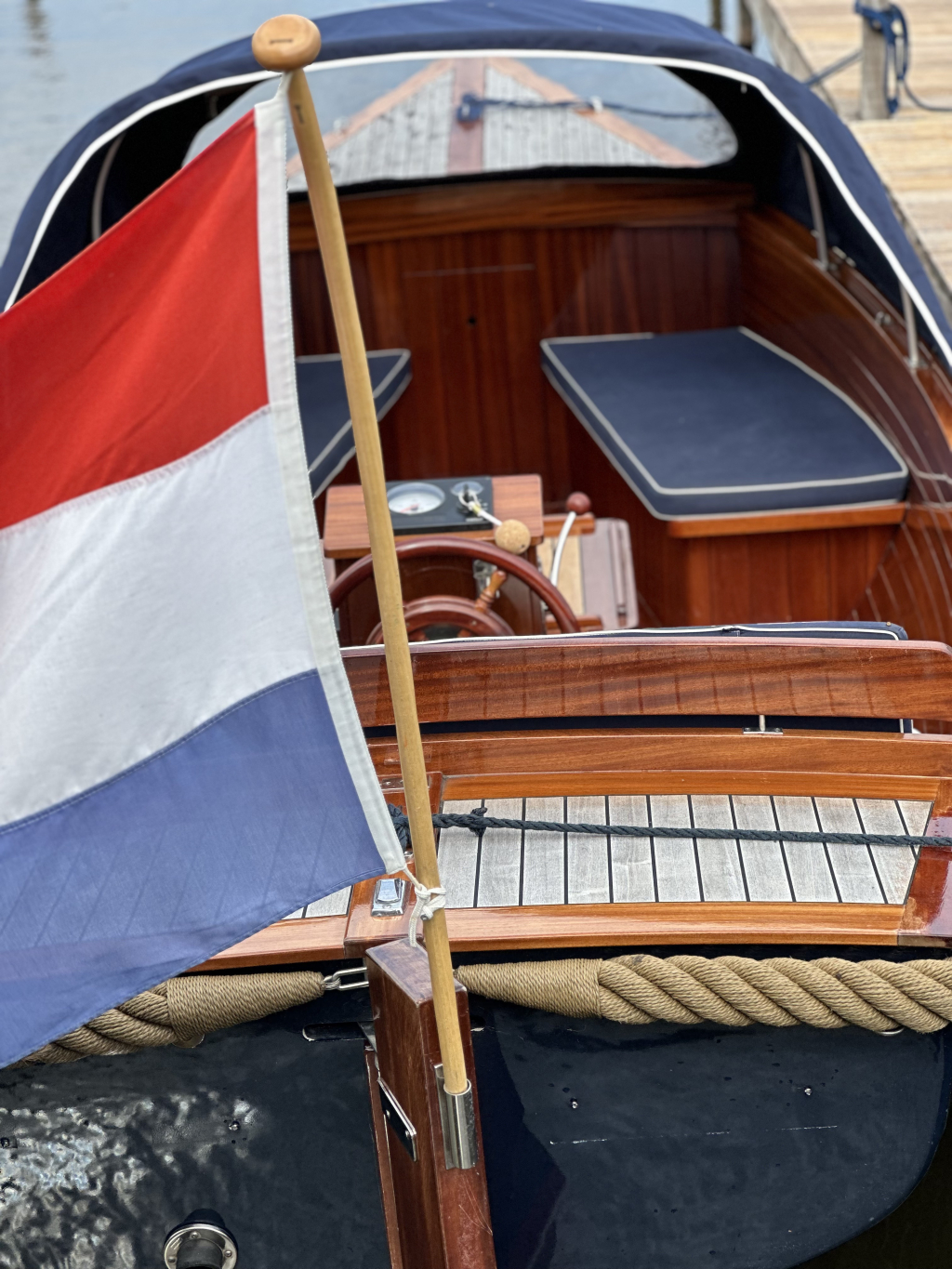 Akerboom Spiegelsloep 5.70 – Tijdloze klassieker met Vetus diesel  Inboard — foto 21 van 30