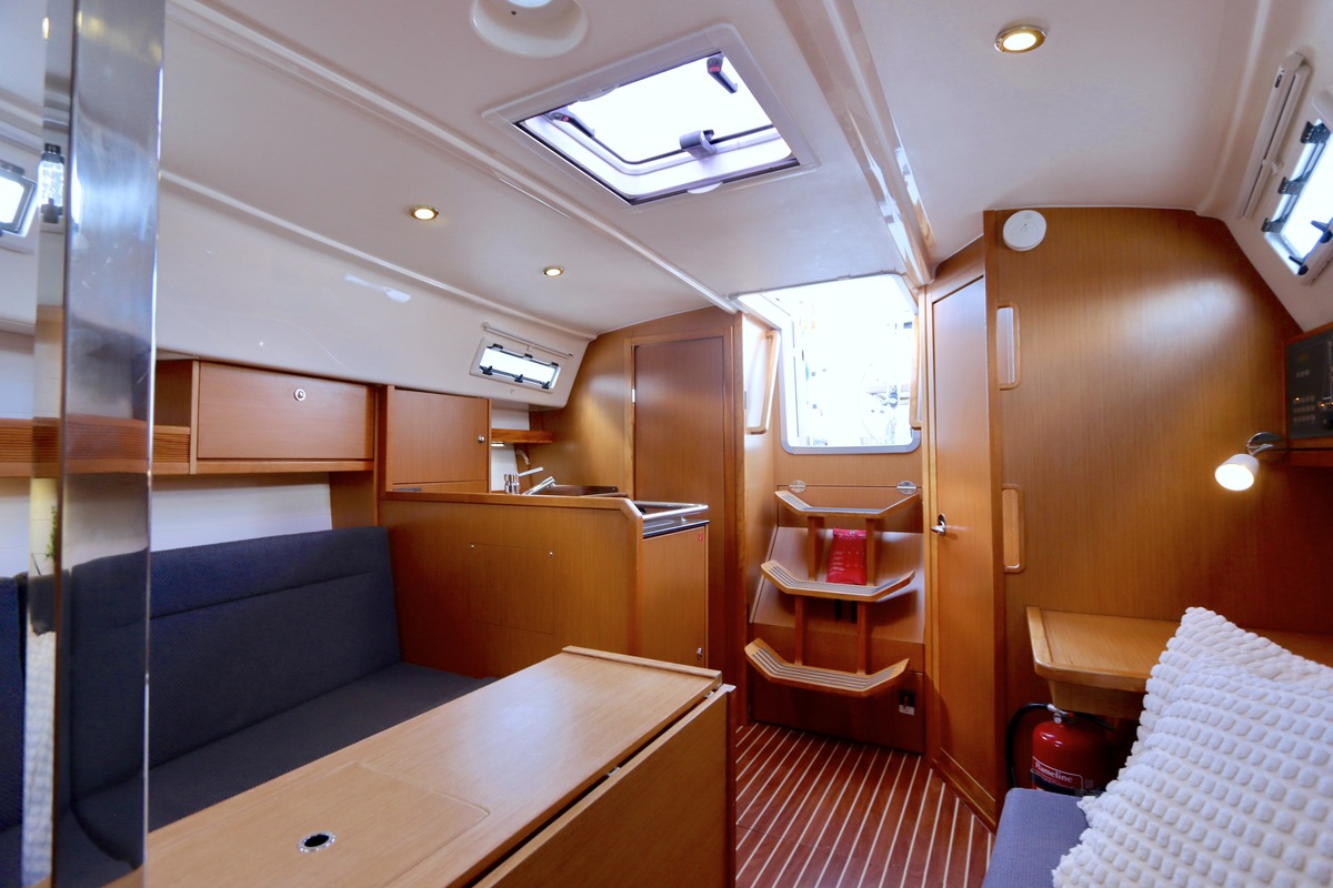 Bavaria 32 Cruiser — foto 14 van 58