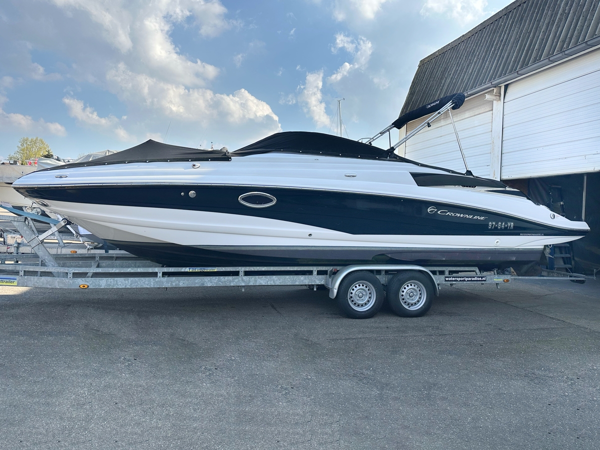 Crownline E6 — foto 1 van 22