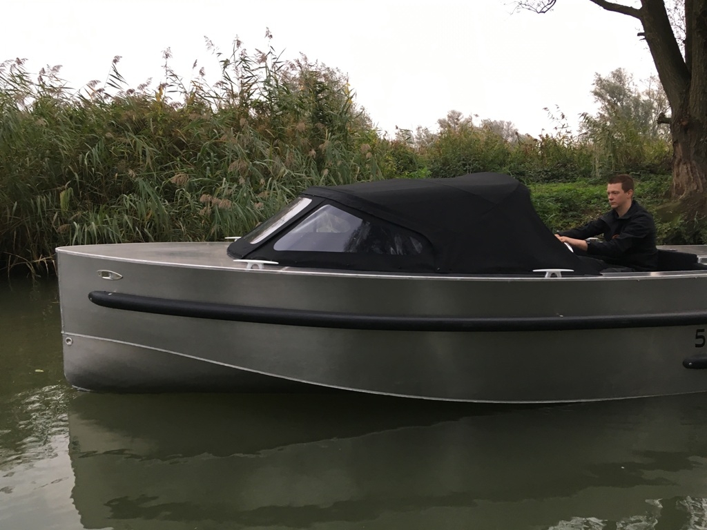 Van Vossen VanVossen Tender 600 (sport) — foto 3 van 8