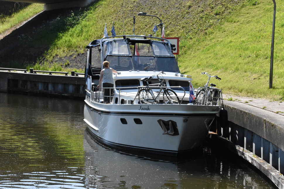 Valkkruiser Content 1270 — foto 9 van 12