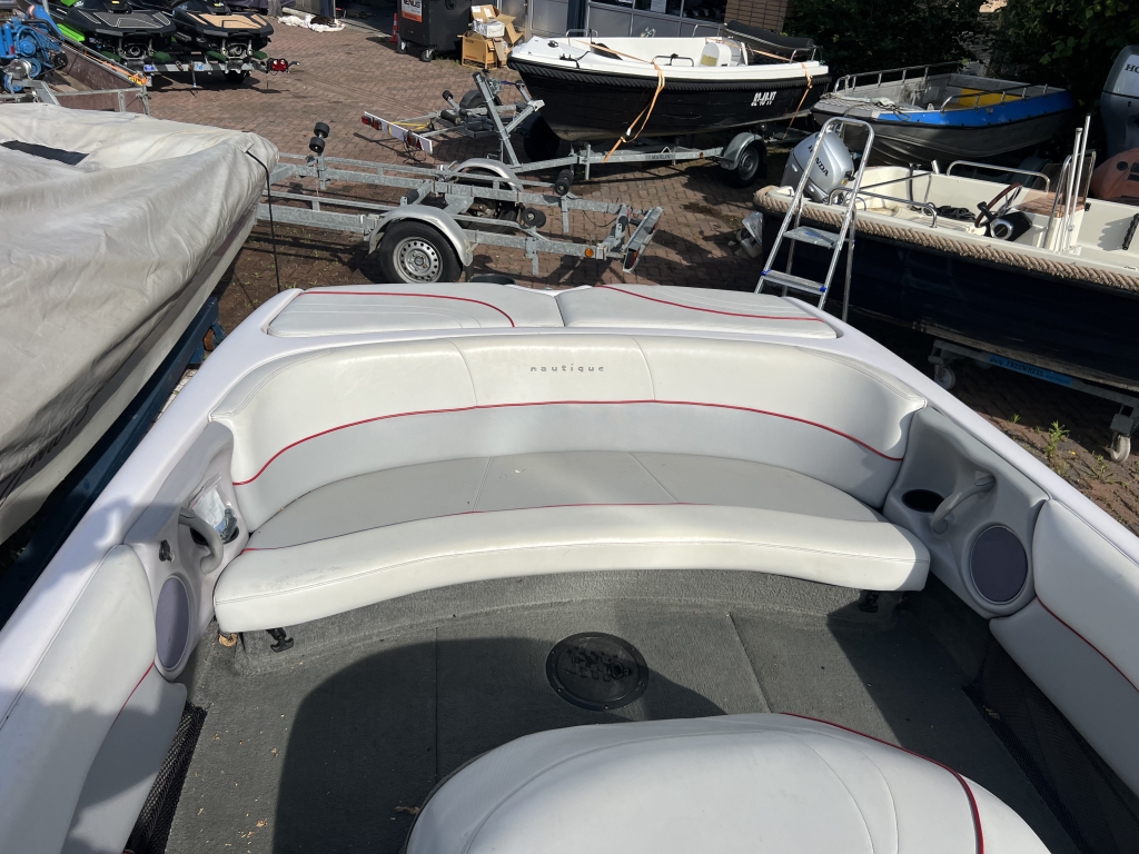 Ski Nautique 196 CB PCM Excalibur 330 2003 — foto 8 van 20