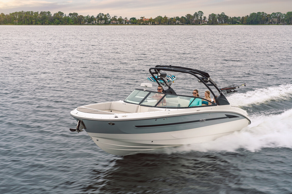 Sea Ray SDX 270 Surf — foto 10 van 41