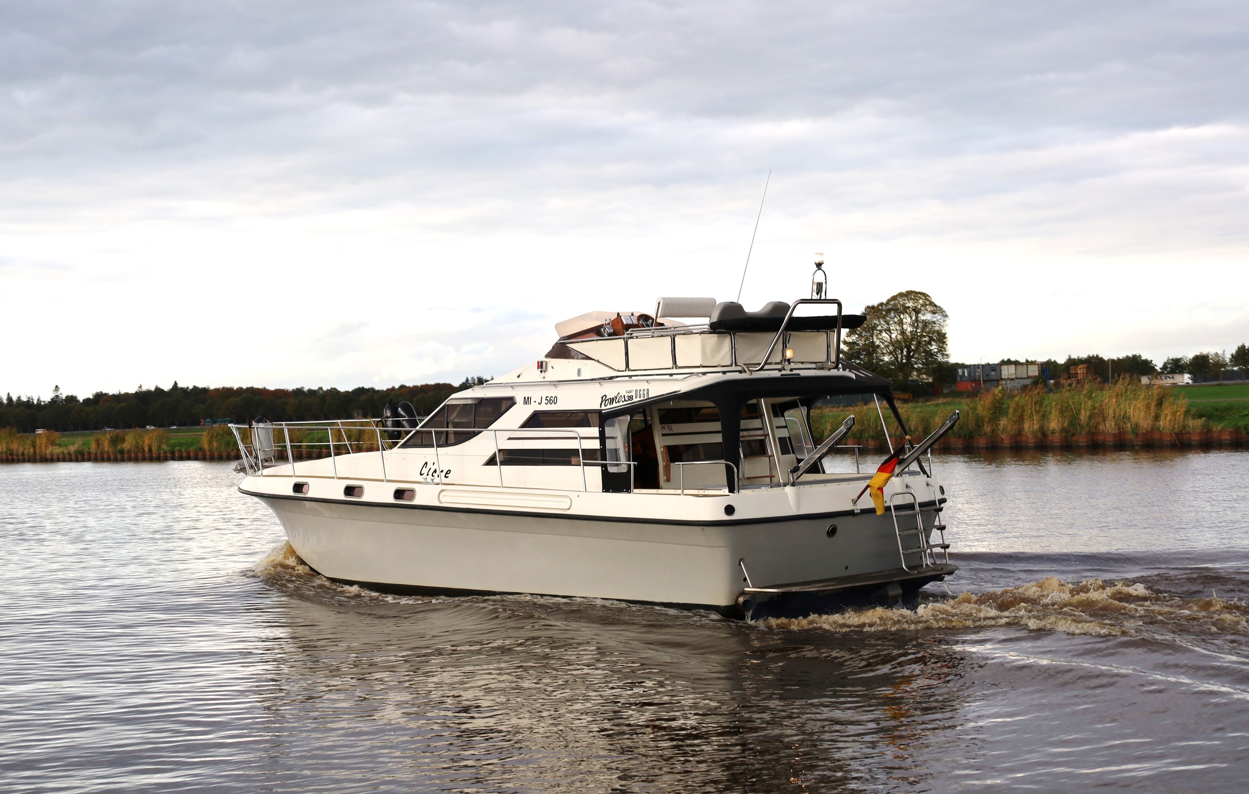 Powles Super 38 Express — foto 4 van 34
