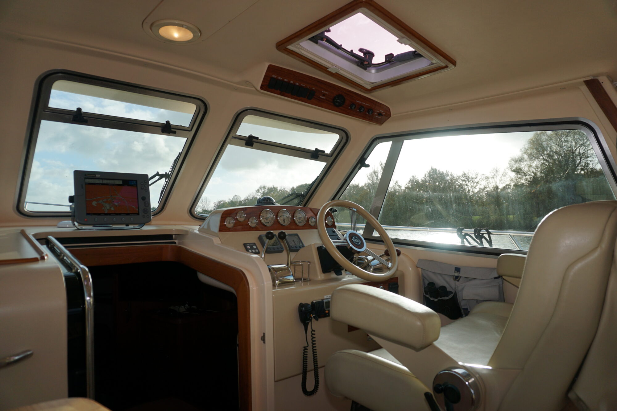 Island Packet Craft 360 Express — foto 13 van 52